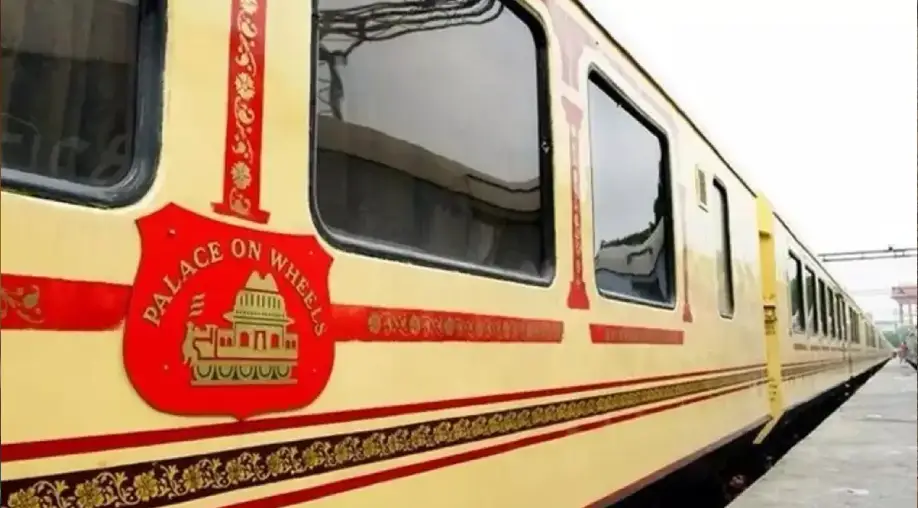 Palace on Wheels Tour Package