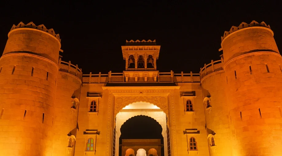 Jaipur Luxury Tour Package